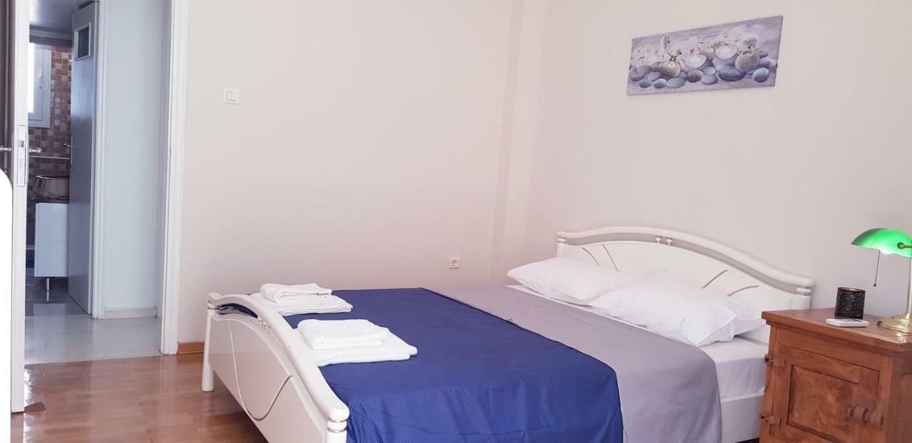 Spacious Apartment In The Historical Center Of Athén Kültér fotó