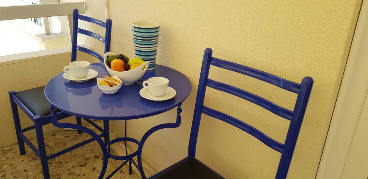 Spacious Apartment In The Historical Center Of Athén Kültér fotó